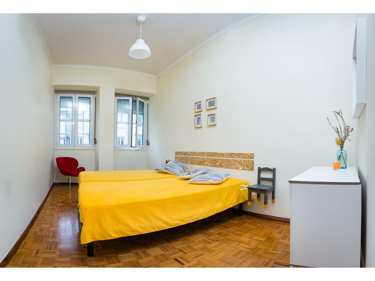 아베이루 Downtown Shelter - Casa Da Praca 아파트 외부 사진